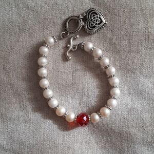 Elegant Pearl and Red Bead Bracelet